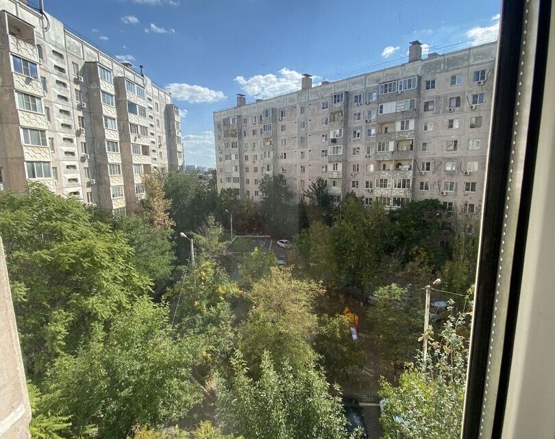квартира г Астрахань ул 3-я Зеленгинская 4 городской округ Астрахань фото 1