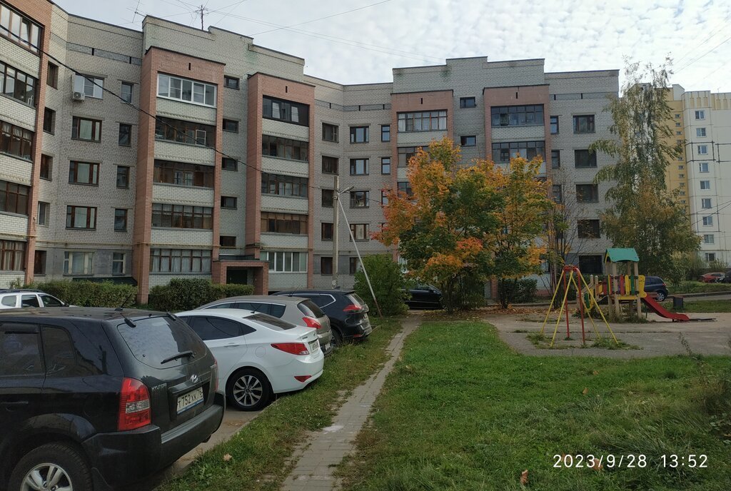 квартира г Ярославль ул Ярославская 150к/2 фото 1