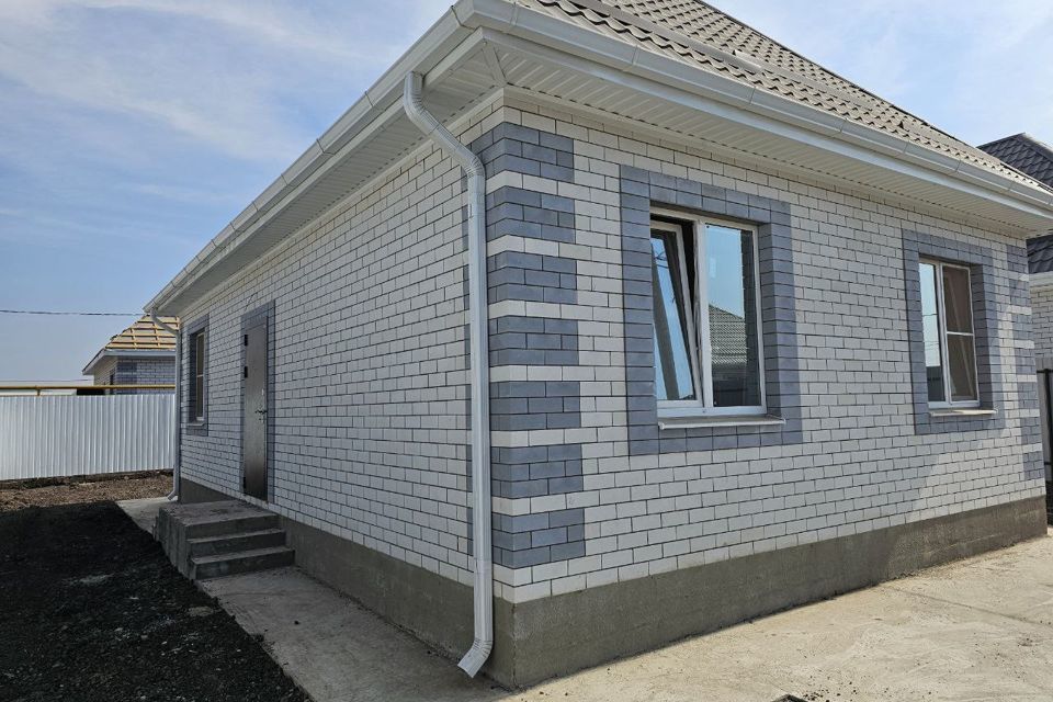 дом г Краснодар муниципальное образование Краснодар, коттеджный посёлок Крепость фото 1