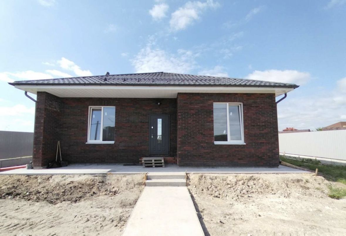 Продам дом в Пролетарском районе в поселке Высоком в городе Туле 1-й пр  107.0 м² на участке 8.0 сот этажей 1 5970000 руб база Олан ру объявление  103825207