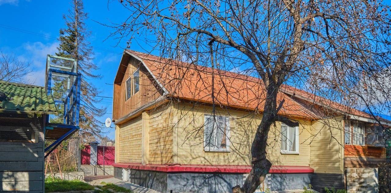 Продам дом в Кировском районе в поселке Угольном в городе Томске 98.0 м² на  участке 9.0 сот этажей 2 7000000 руб база Олан ру объявление 104385296