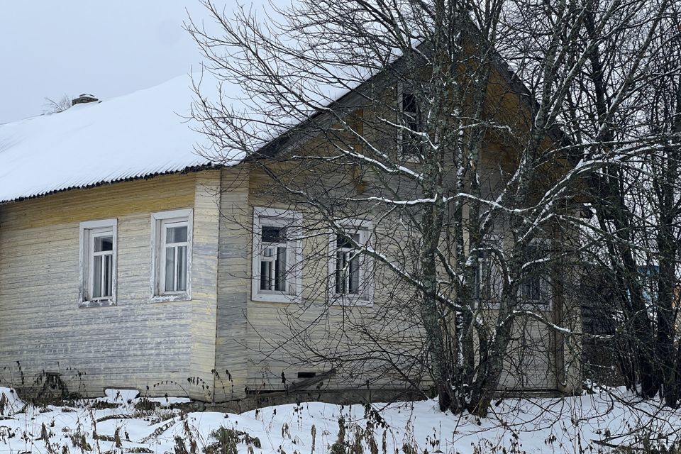 дом р-н Устьянский деревня Маренинская фото 3