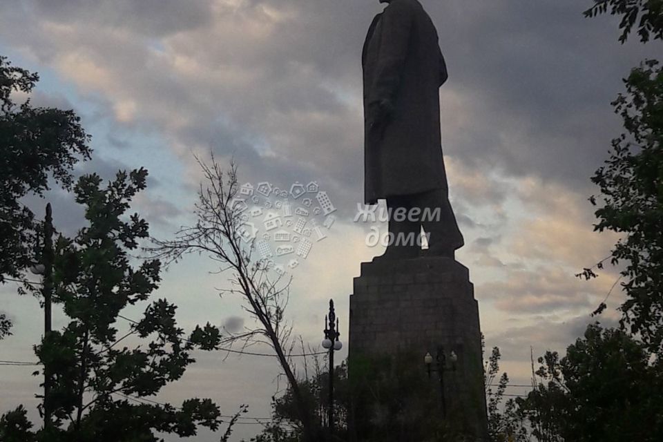 квартира г Волгоград ул 50 лет Октября 28 городской округ Волгоград фото 1