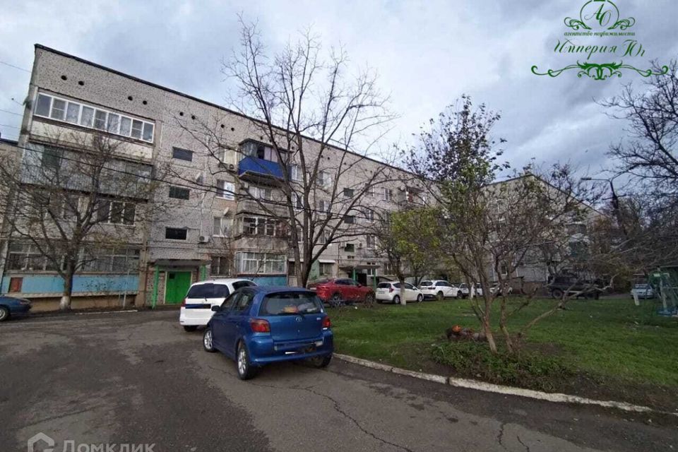 квартира р-н Абинский г Абинск ул Красных Таманцев 28 фото 1
