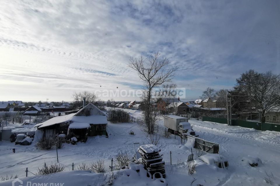 дом р-н Дзержинский с Дворцы ул Большой Амур 27 фото 3