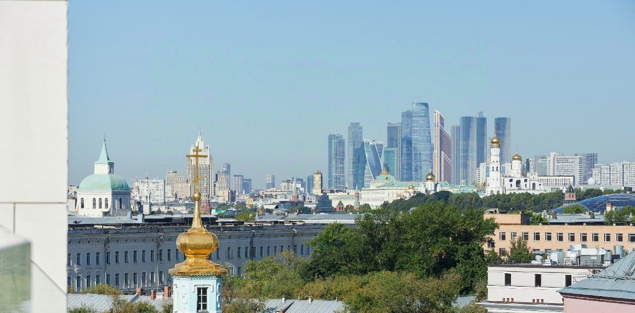 квартира г Москва метро Китай-город пер Серебрянический 8 фото 49