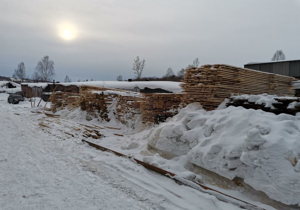 гараж г Осинники ул Советская фото 3