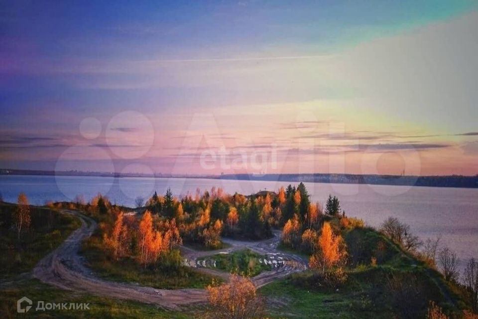 Пермская стрелка. Мыс стрелка Пермь Городище. Мыс стрелка Пермский край. Кама Чусовая мыс стрелка. Слияние Камы и Чусовой. Мыс стрелка.