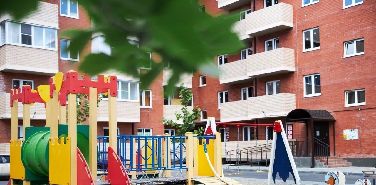 квартира р-н Тахтамукайский пгт Яблоновский ул Тургеневское шоссе 33/5к 38 фото 14